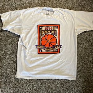 Basketball White Vintage 90s Sports Shirt XL